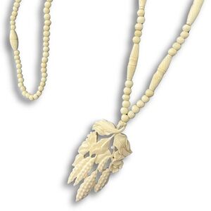Vintage Chinese Handcrafted Pendant Carved Bone Long Necklace Screw Closure